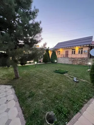 Charvak Bochki shahrida daryoga chiqish imkoniyatiga ega 8 sotixli YEVRO dala hovli 1