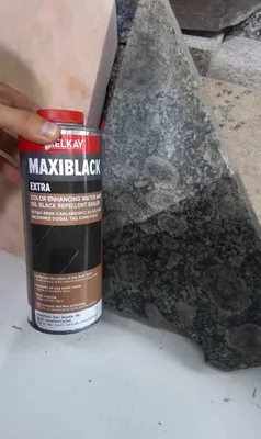 Полирол для защиты камня с усилением цвета ELKAY MAXIBLACK 1 л 1
