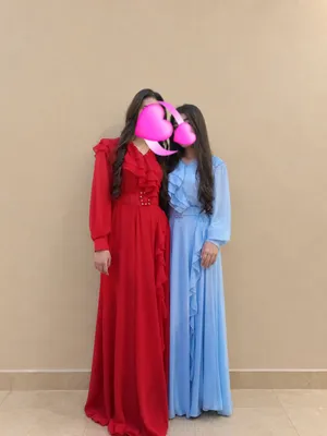 Oqshom libosi ayollar uchun qizil va ko'k 1
