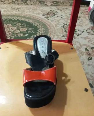 Продам обувь б/у 1