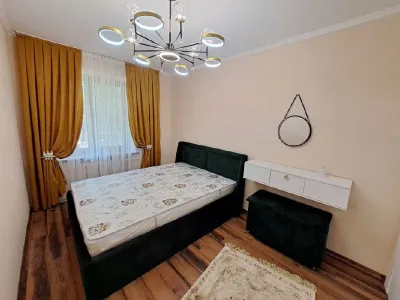 3 xonali kvartira, 80 m², 1/4 qavat (ikkilamchi), Mirobod tumani, Chimkentskaya ko‘chasi 1