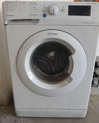 INDESIT 6 кг стирадьная машина (автомат)