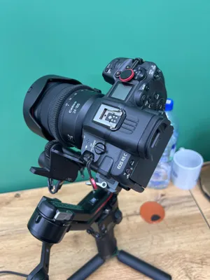 Canon R5C 8k 12 bit +(24-105 f4 L) Ideal
