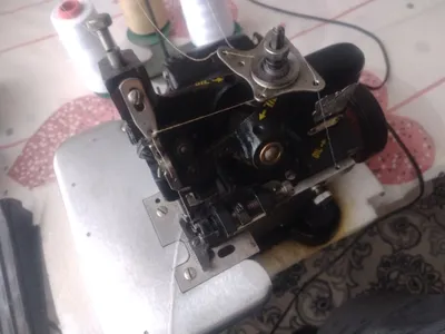 Продаётся оверлок 1