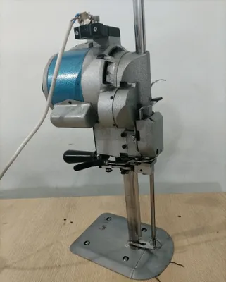 Mato kesadigan elektr qaychi (bichish uskunasi) 1
