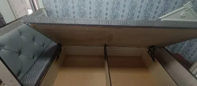 Сандикли 2 та бир хил кроват сотилади 1
