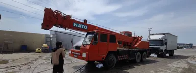 Avto kran KATO yaponiya 1