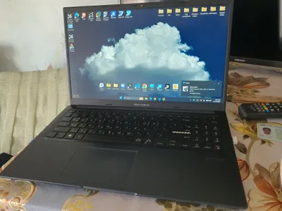 Asus Vivobook 15 1