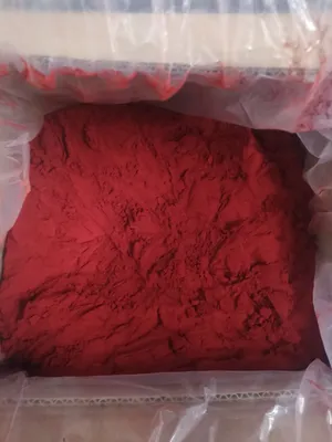 To‘q sariq rangli kukunli bo‘yoq. Qizil, feruza va ko‘k ranglari ham mavjud 1