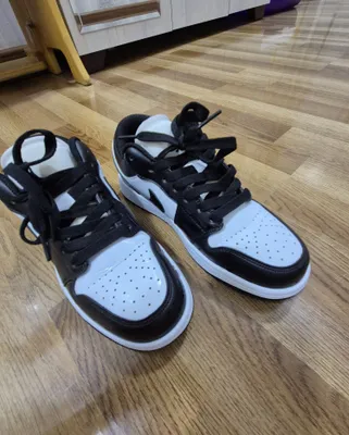 Nike Air Jordan krossovkalari 1