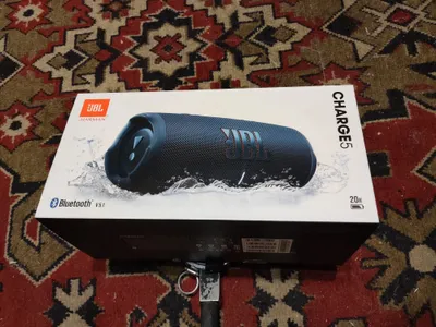Bluetooth’li avtonom kuchaytirgich CARGE 5 1