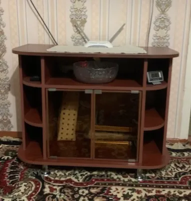 Televizor uchun tumba