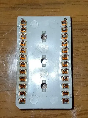 Панелька для микросхем Tesla DIP-24 24 контакта 1