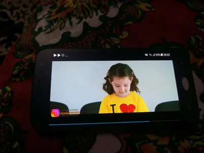 Samsung J2 2018 1