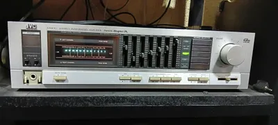 JVC усилитель старая школа