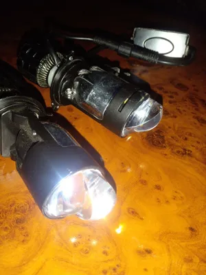 Оригинальная LED-лампочка продаётся 1