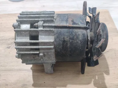Furalar va avtobuslar uchun 28V/1000W generator sotiladi 1