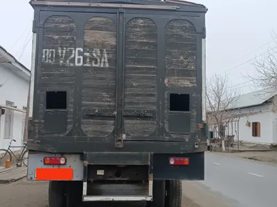 Zil 130 sotiladi holati yaxshi gaz ustanofka qilingan oladiganlar tel 1