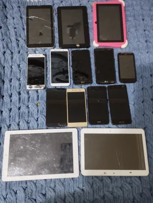 Ehtiyot qismlarga telefonlar sotiladi 1