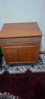 Тримо ва тумбочка 1
