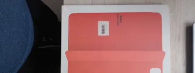 Продаю чехол на ipad 12.9. новый в коробке. 1