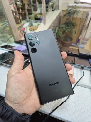 Samsung S22 Ultra 12/256 ГБ 1