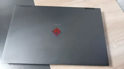 Продаю игровой ноутбук HP OMEN 15 1