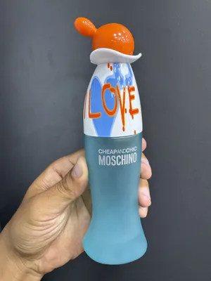 Moschino I Love Love 1