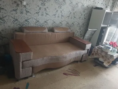 A’lo holatdagi divan-krovat 1