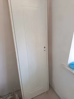 Продам межкомнатную дверь