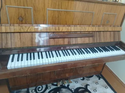 Pianino, fortepiano-Belarus 1