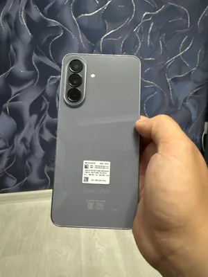 Samsung A57 8/128 ГБ, белый, передняя камера 1