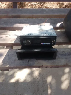 magnitafon sotiladi holati yaxshi aux usb sd 1