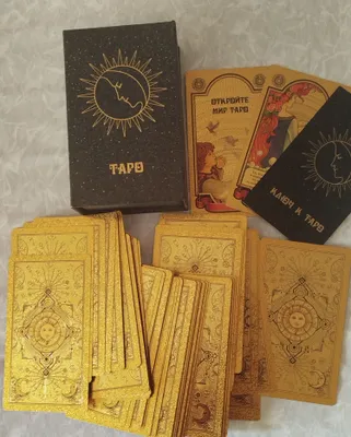 Oltin rangli fol ochish Tarot kartalari. 1
