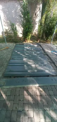 Продаётся бывшая в употреблении дверь 1