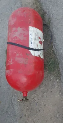 Газовый баллон на 100, год 2013