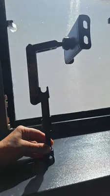 Telefon/planshet uchun avtomobil tagligi 1