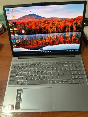 Lenovo IdeaPad Slim 3 1