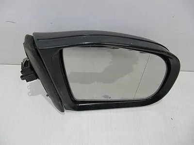 W210 restayling chap tomonining original yon ko‘zgusi, Mercedes-Benz avtomobilidan yechilgan