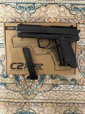 Metal pistolet 1