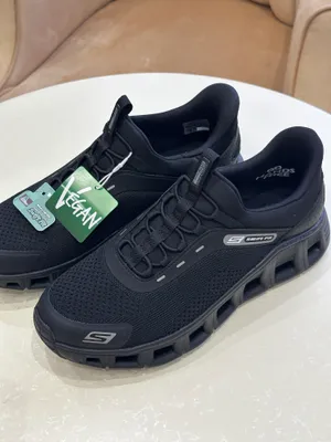 skechers original yangi krossovkalar 1