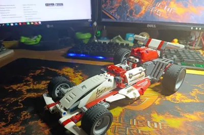 Lego technic, pull back, Болид Формулы 1 1