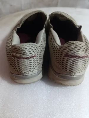 Оригинальные Skechers в хорошем состоянии 1