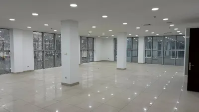 Shota Rustaveli ko‘chasida 205 m2 ofis 1