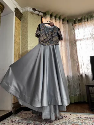 SM o‘lchamdagi ayollar kechki ko‘ylagi 1