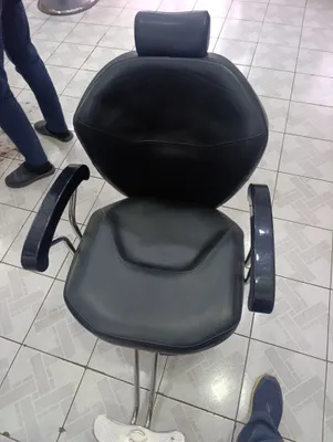 Это парикмахерский стол 1