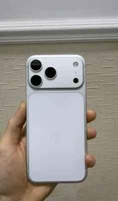 iPhone 17 Pro Max 1