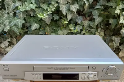 Продаётся видеомагнитофон Sony в рабочем состоянии 1