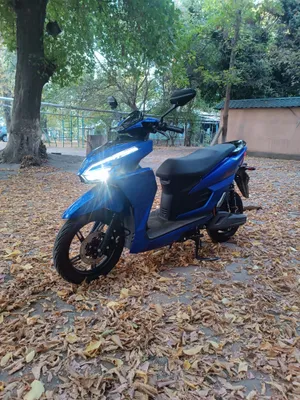 Armada Motors 3000 vattli elektr skuteri sotiladi, litiyli akkumulyator 1