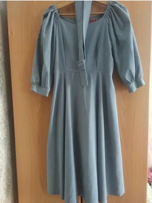 Mikrovelvetdan tikilgan kechki ko‘ylak 1